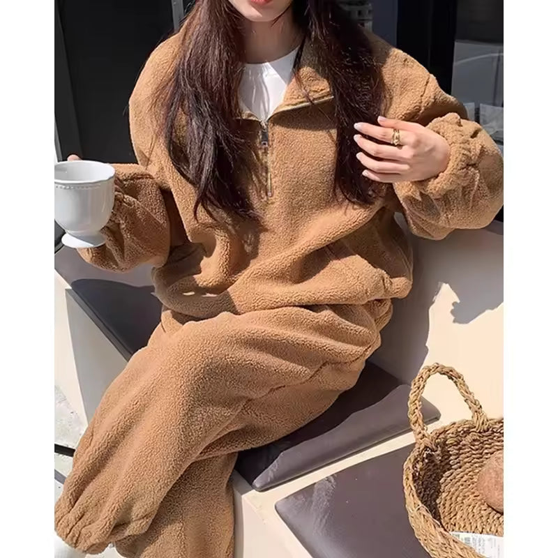 Women’s Cozy Fleece Lounge Set